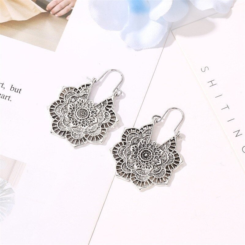 Aretes Lotus Mandala